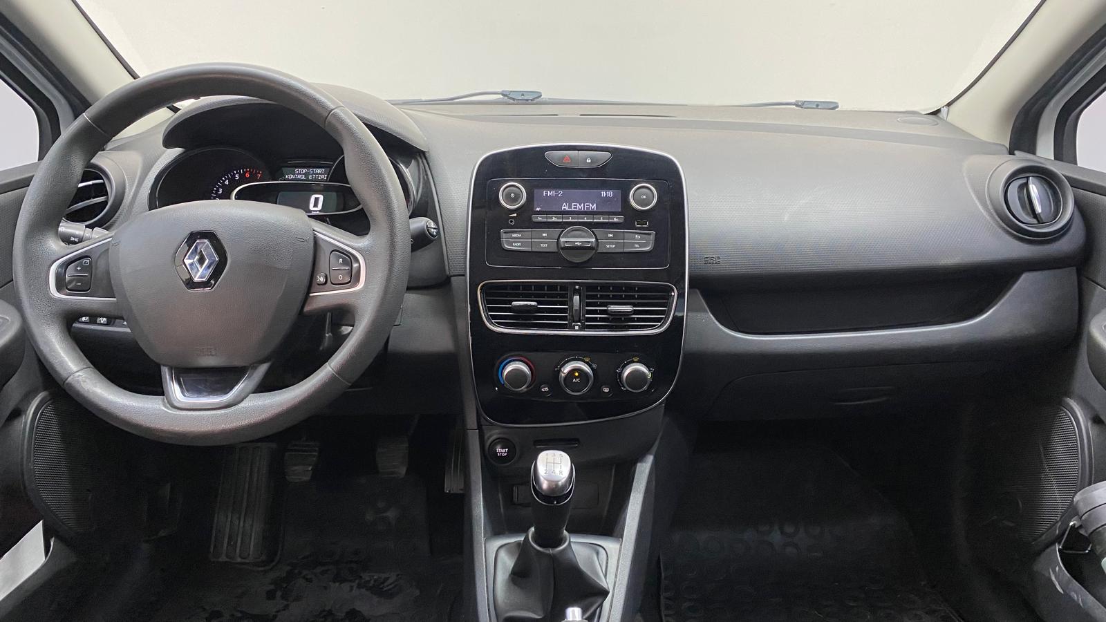 RENAULT CLIO 21